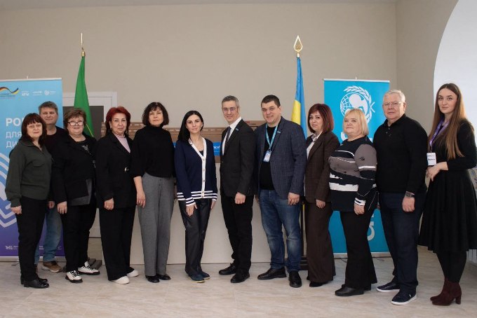 Новини Харкова: соцпрацівники отримали 72 ноутбуки